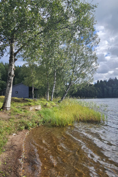 Aulangon Rantahuvilan hiekkaranta sopii hyvin myös lapsille.