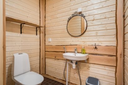 Aulangon Rantahuvilan wc.