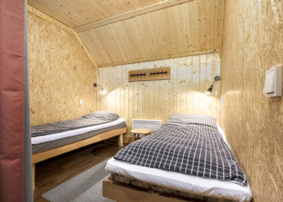 Hämeen Privaatin yläkerran 2 hengen makuuhuone.